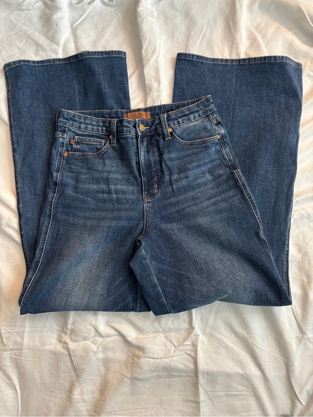 Judy Blue Retro Wide-Leg Jeans - Picture 2 of 4